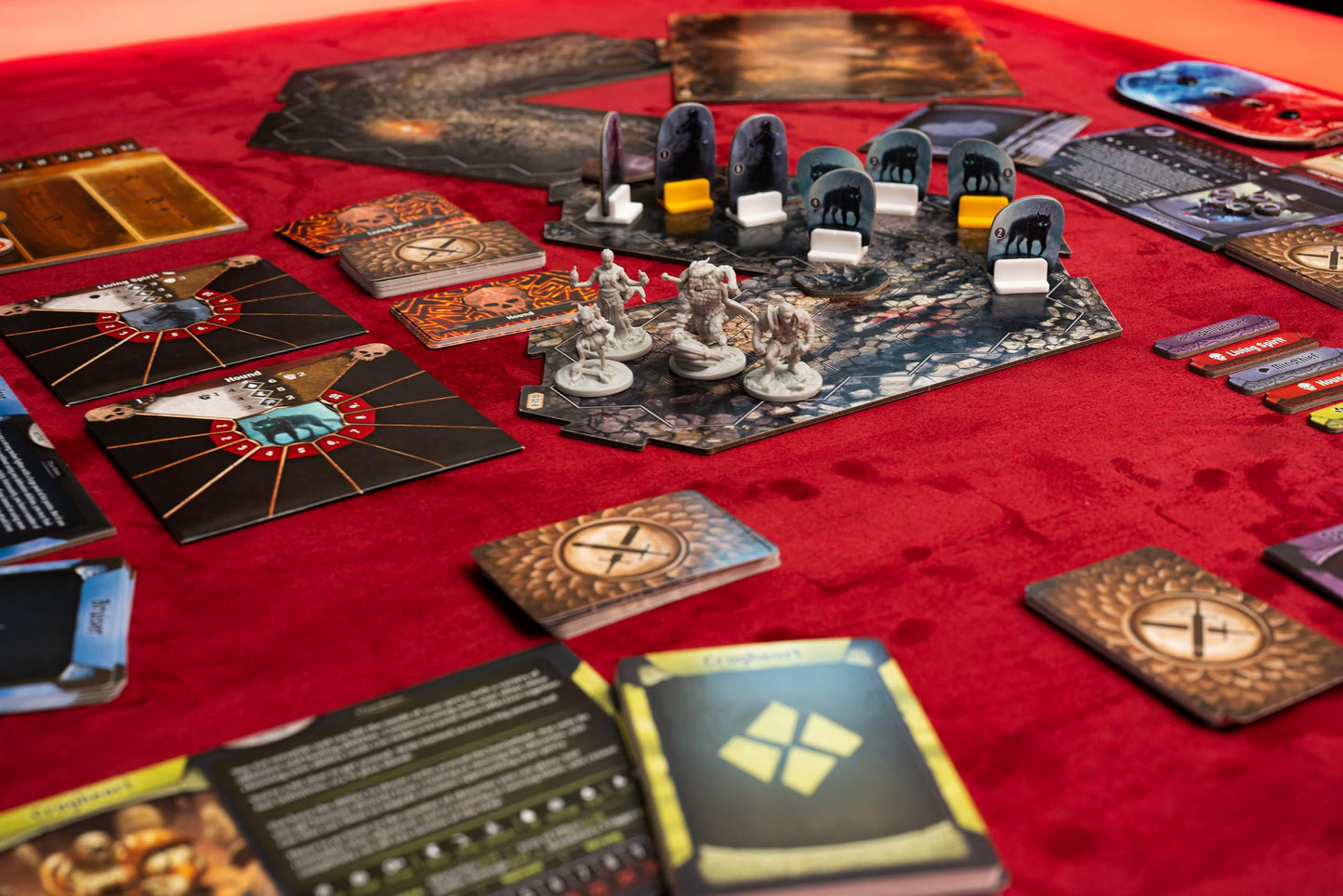 Cephalofair Games: Gloomhaven 2nd Edition, Award-Winning Cooperative Strategy Board Game, for 1 to 4 Players, 60 to 120 Minute Play Time, for Ages 14 and up